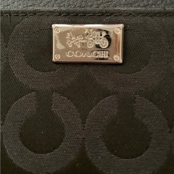 Coach signature zip around long wallet black with silver hardware EUC 8” x 4” - Picture 5 of 5